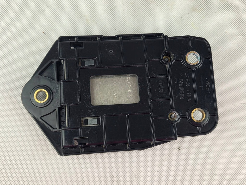 фото №8, Nissan leaf ii ze1 2020 датчик поперечина руху мертвого pola 284k15sa0a