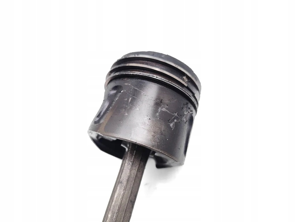 фото №2, Alfa romeo mito поршень с шатун 1.3 multijet дизель 70kw 95 hp 2010