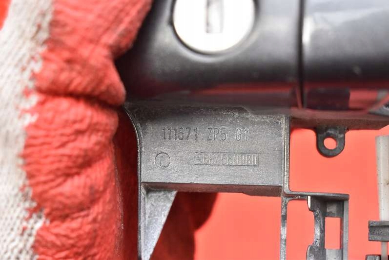 фото №7, Ручка левая перед передняя ktpd eu 9684560080 peugeot 5008 1 i 09-13