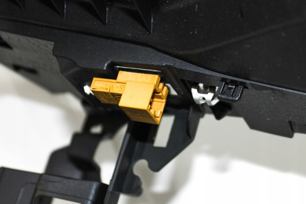 фото №8, Консоль панель приладів audi a4 8w2, b9 8w1863241d бензиновий 183kw 2018