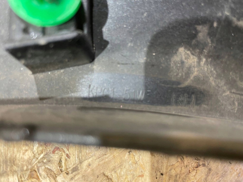 фото №12, Mazda cx5 cx-5 ii 2 kf lift 22-25 молдинг накладка na крила правий задня