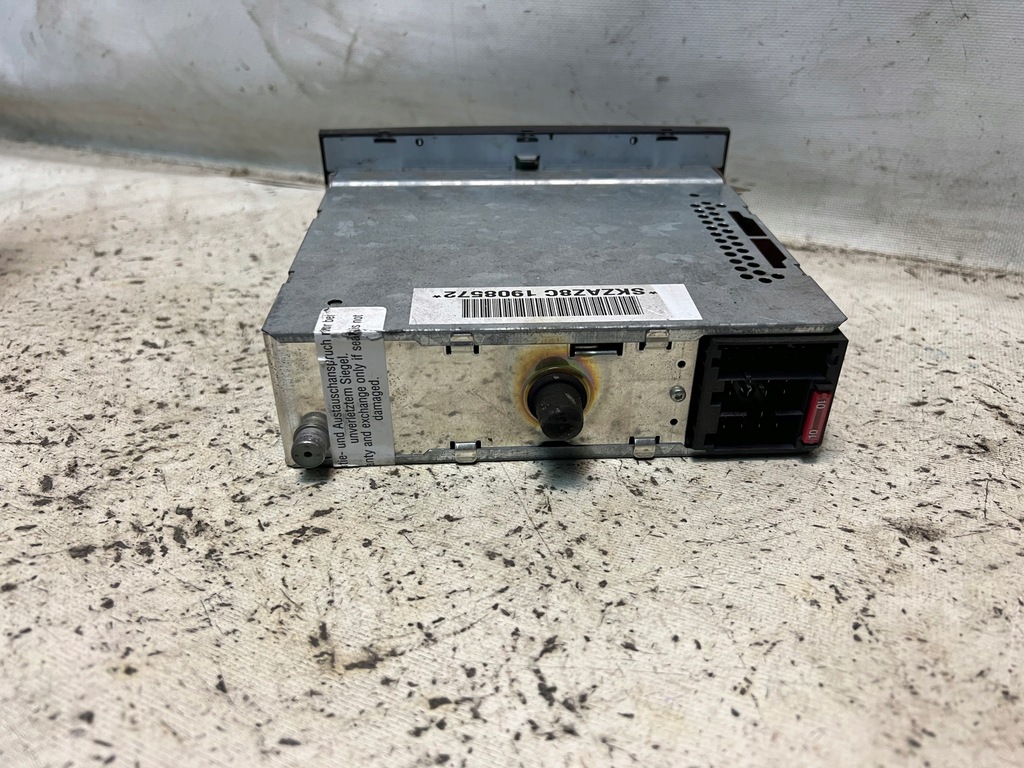 фото №3, Skoda fabia i радио радиопроигрыватель europa оригинальный номер