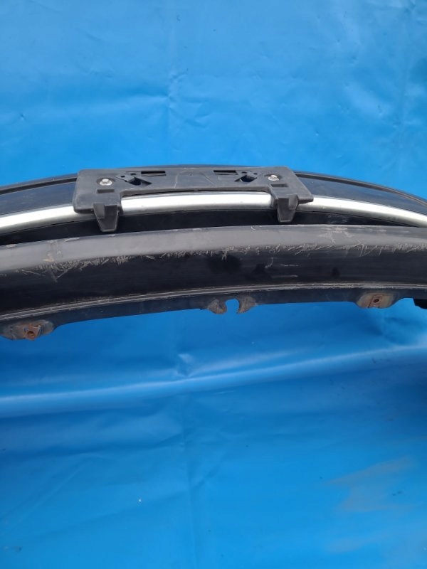 Бампер передній 62022-3nf0h nissan leaf 10-17 Недорого