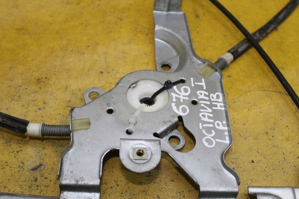 фото №5, Подъемник стекло левый перед octavia i 1u1837401e