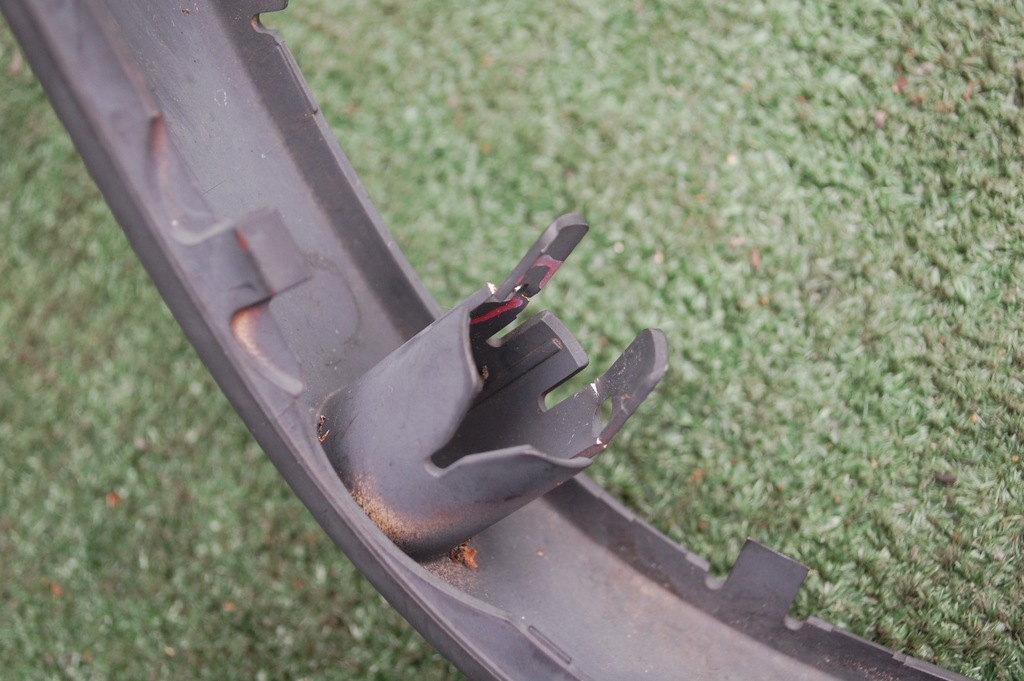 фото №7, Bmw e39 kombi молдинг бампера права задня задня pdc