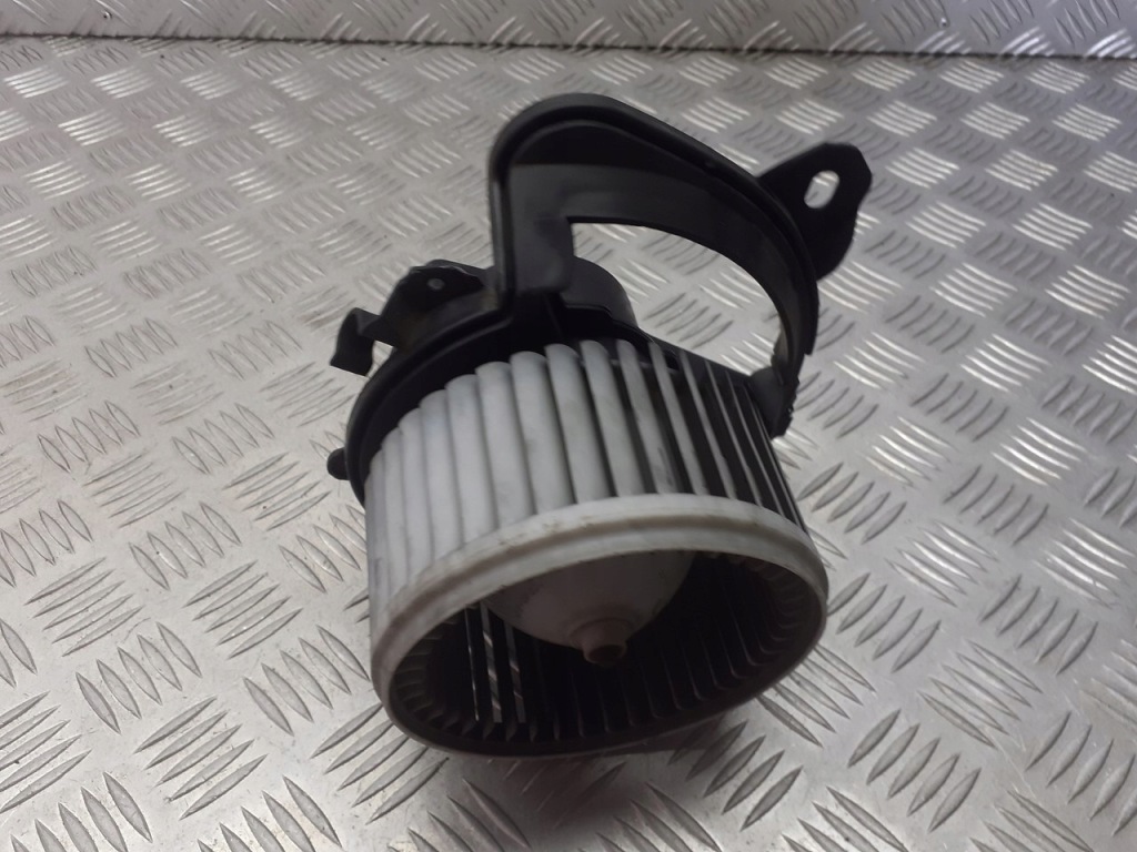 фото №3, Вентилятор обдув fiat grande punto 5d3330100