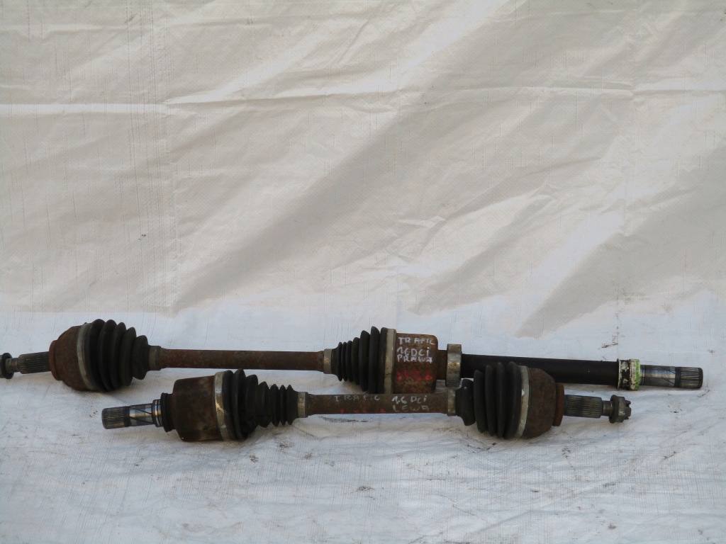 фото №3, Привідний вал права ліва перед renault trafic iii 1.6 dci