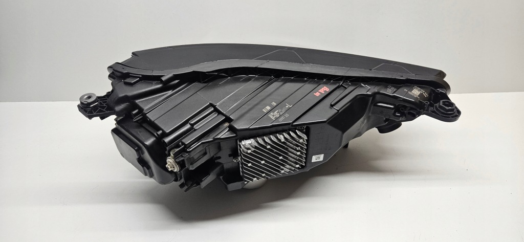 Audi q5 80a рестайлінг  фара full led лівий фара ліва Доставка