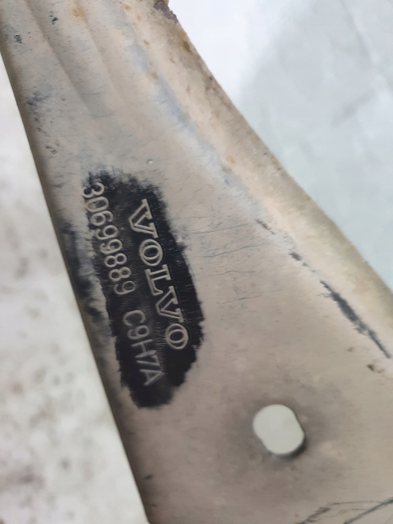 фото №10, Volvo xc60 v60 балка кронштейн подрамник