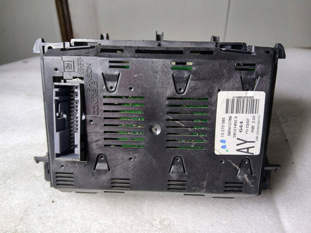 Дисплей монитор 13275085 opel zafira b Доставка