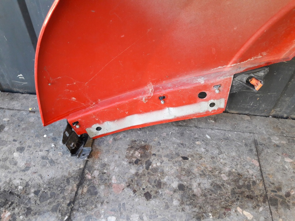 фото №11, Крыло правый перед vectra c signum красный