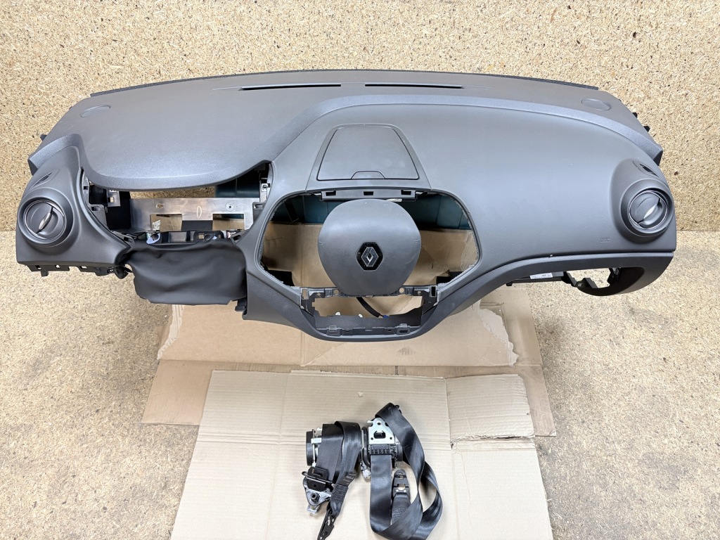 фото №1, Renault captur i lift приборная панель консоль ремни подушка безопасности комплект