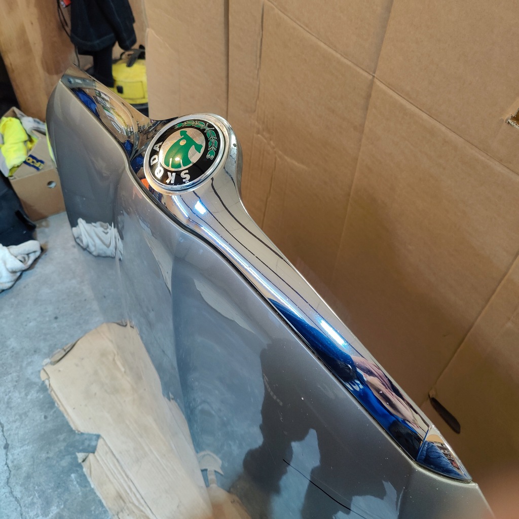 фото №10, Skoda superb капот кришка двигуна хром