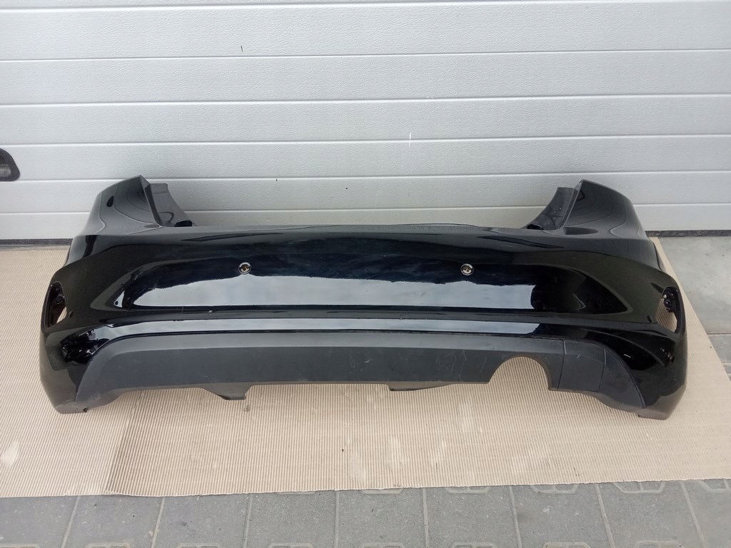 фото №1, Ford fiesta mk8 2017-22r.- бампер задняя 4xpdc