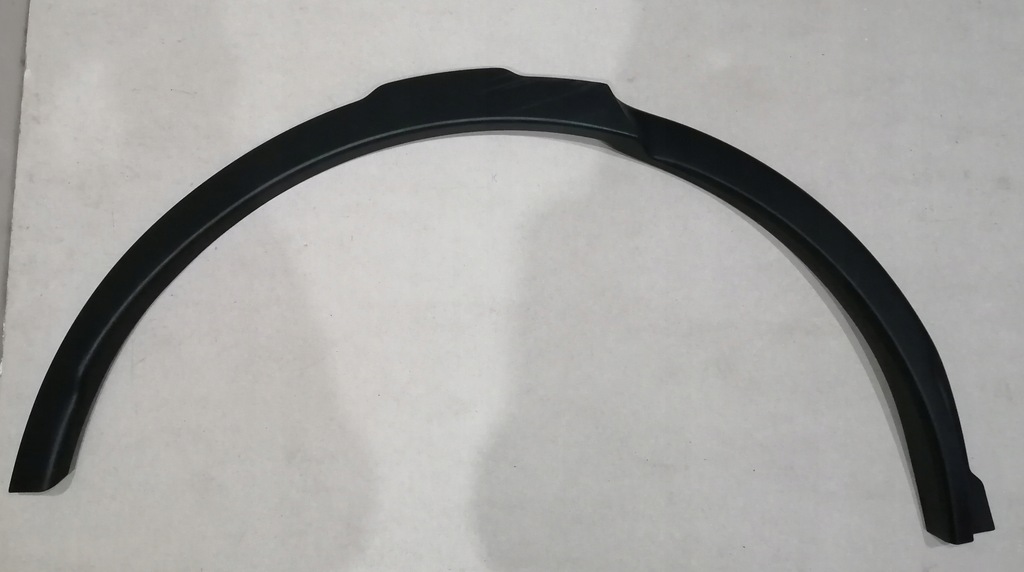 фото №1, Молдинг крила правий задня land rover discovery 16-