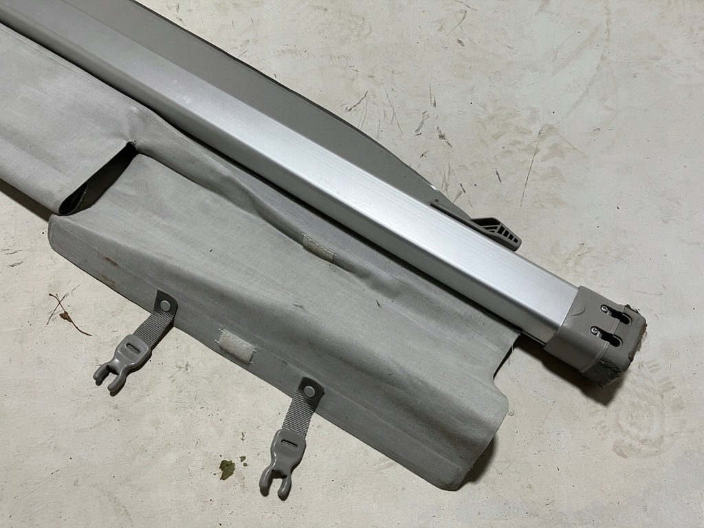 фото №7, Prius plus + шторка багажника серая