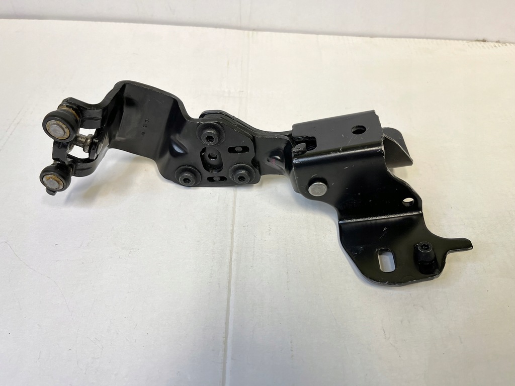 фото №4, B-max петля правий задня задній двері av11-r250a68