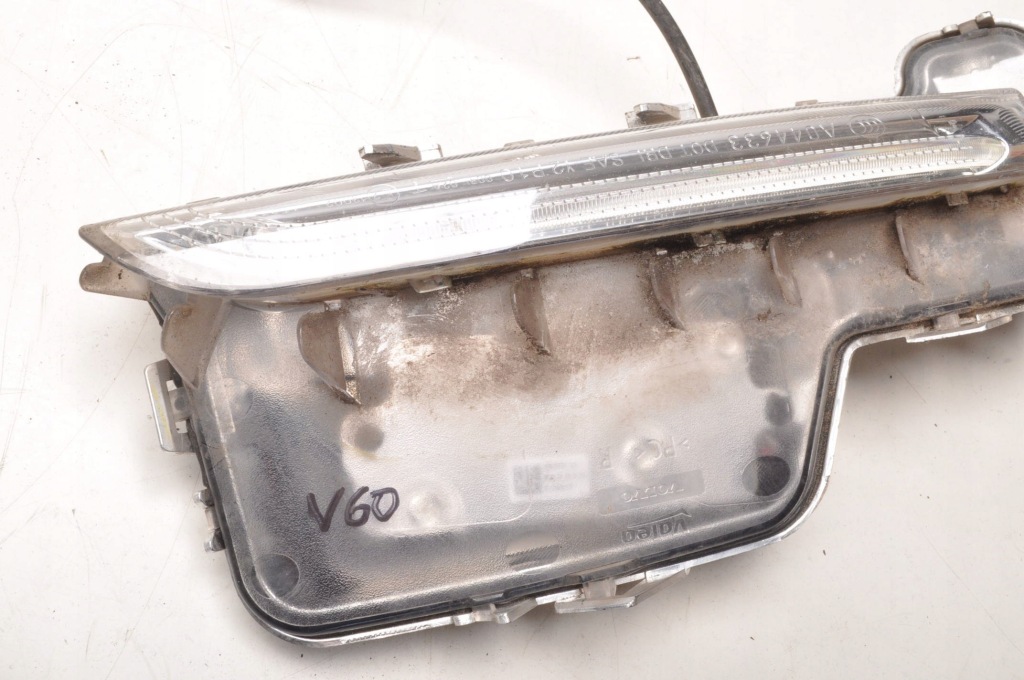 фото №5, Volvo s60 ii v60 лампа led светодиодная 31353290 правая lift