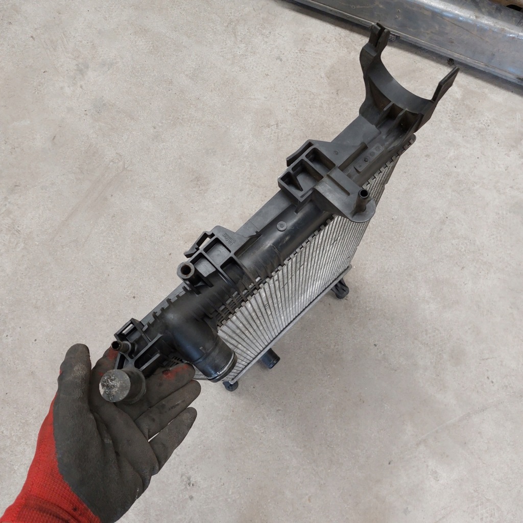 фото №13, Renault scenic 3 iii 1,4 радиатор воды m135272 214100002r