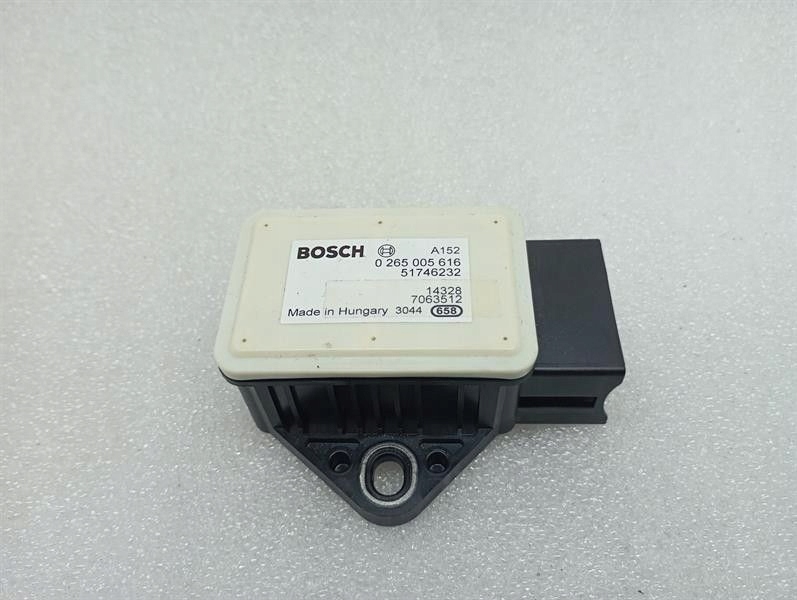 Купити Модуль електронний ferrari california t f149 14-17 51746232 yaw ecu