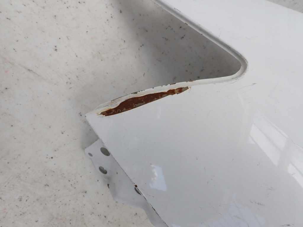 Lexus is 3 3 13-20 крыло  перед передний левое в Украине