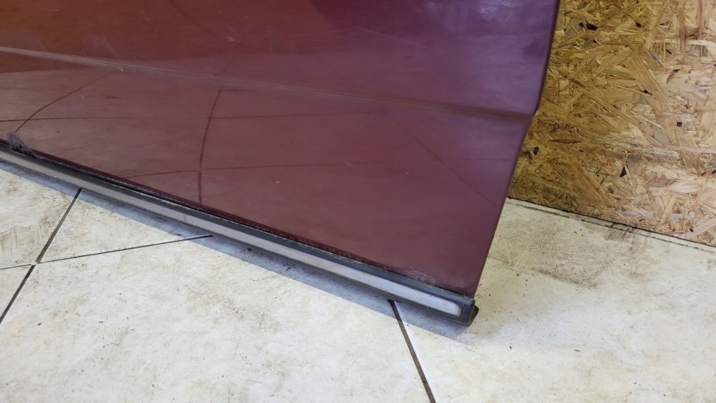 фото №10, Дверь правый перед mercedes w123