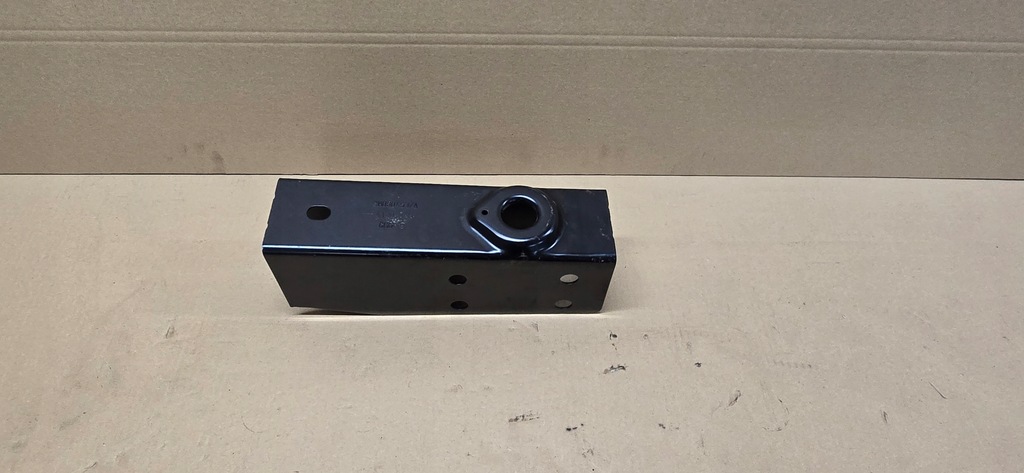 фото №1, Vw crafter лонжерон кронштейн обшивка задня задні