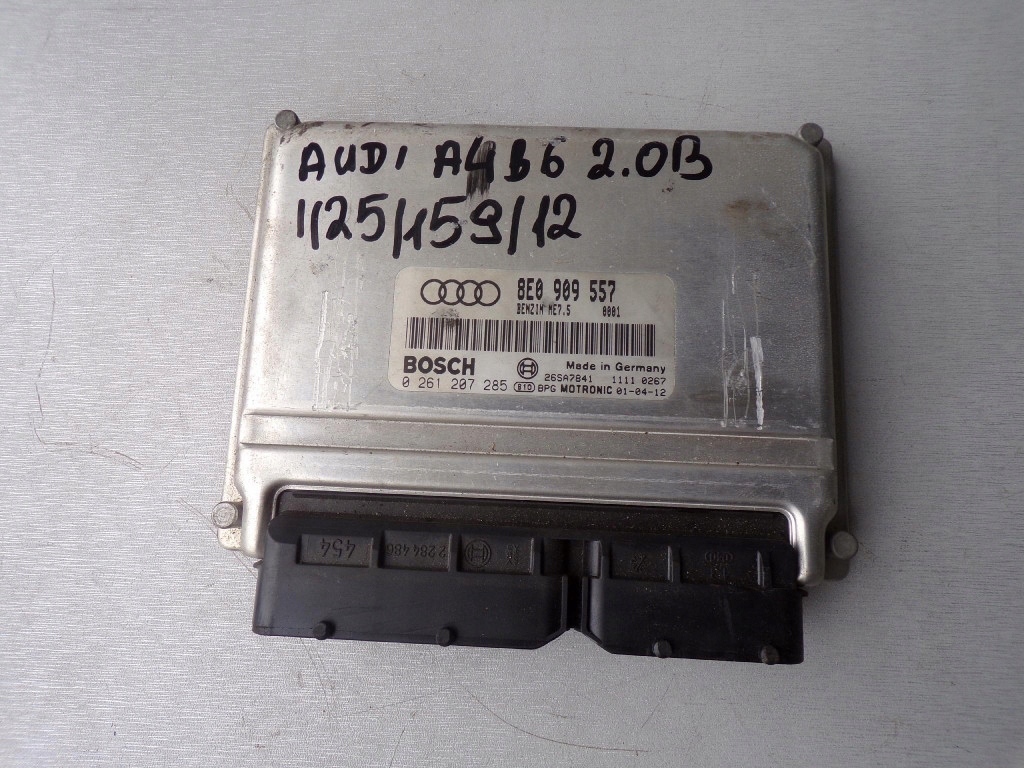 фото №1, Бортовий комп'ютер audi a4 b6 8e0909557 bosch