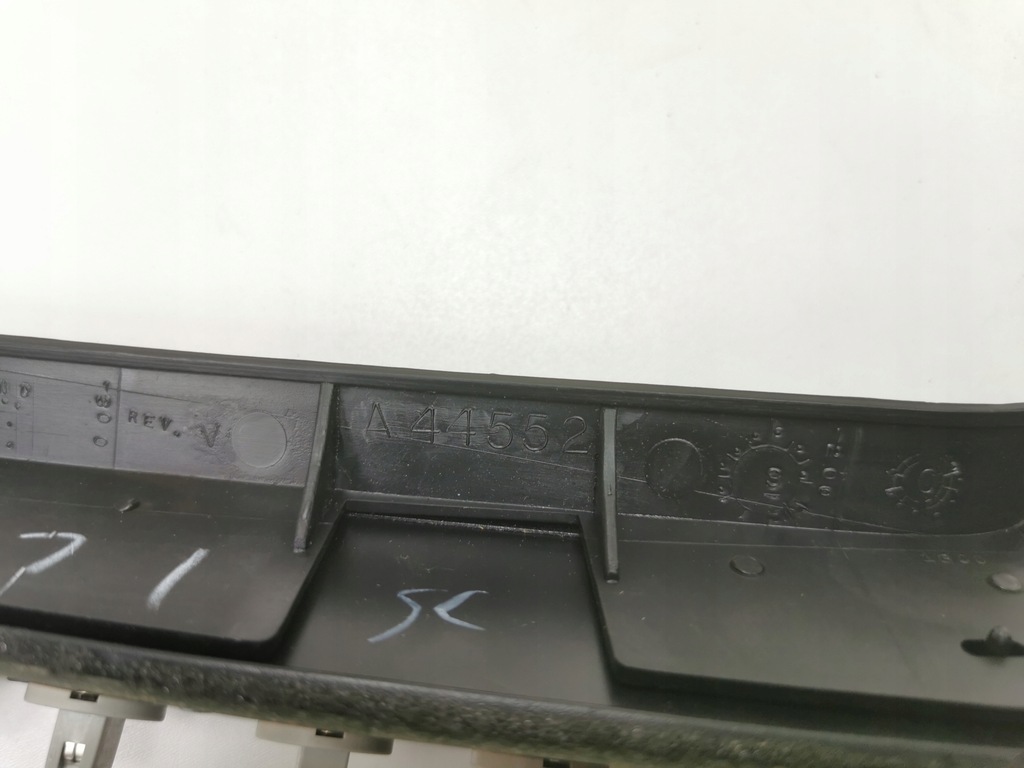 фото №9, Дисплей mopar chrysler voyager iii gs оригінальний номер 4685654ab 04685654ab