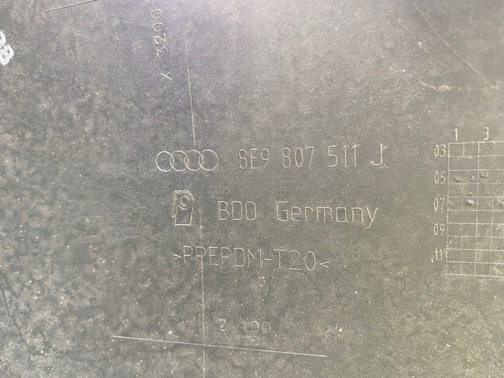 фото №6, 168 audi a4 b7 kombi бампер задний задняя pdc