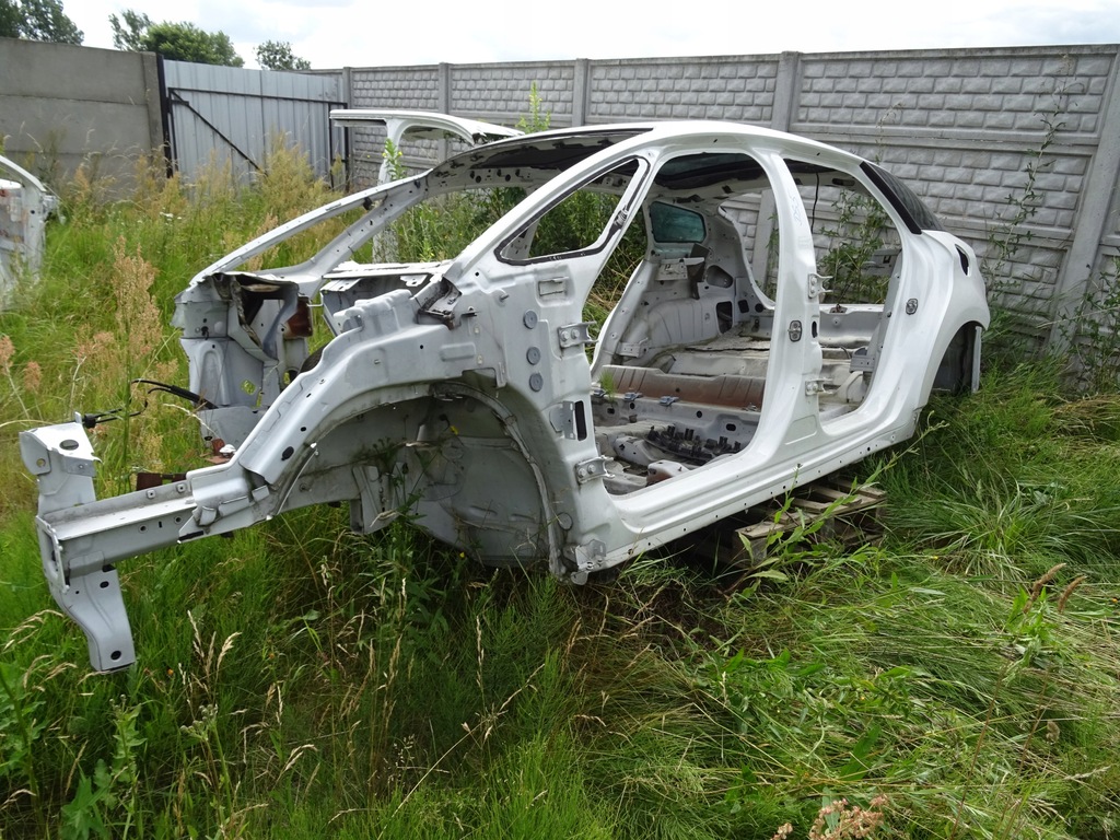 фото №1, Citroen ds5 лонжерон левая блок двигателя