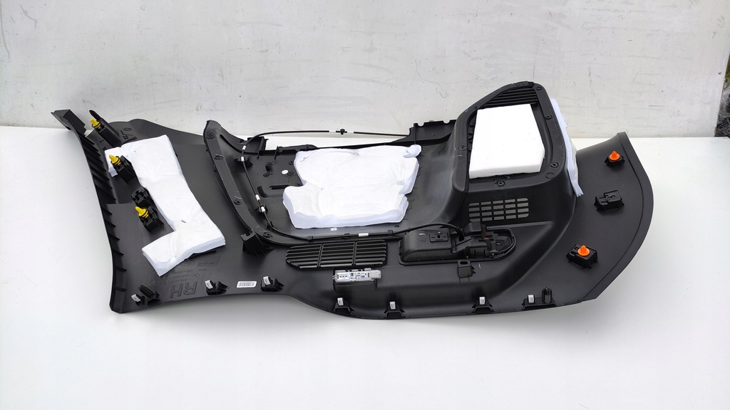 фото №5, Ford kuga mk3 обшивка обивка багажника правый задняя задняя