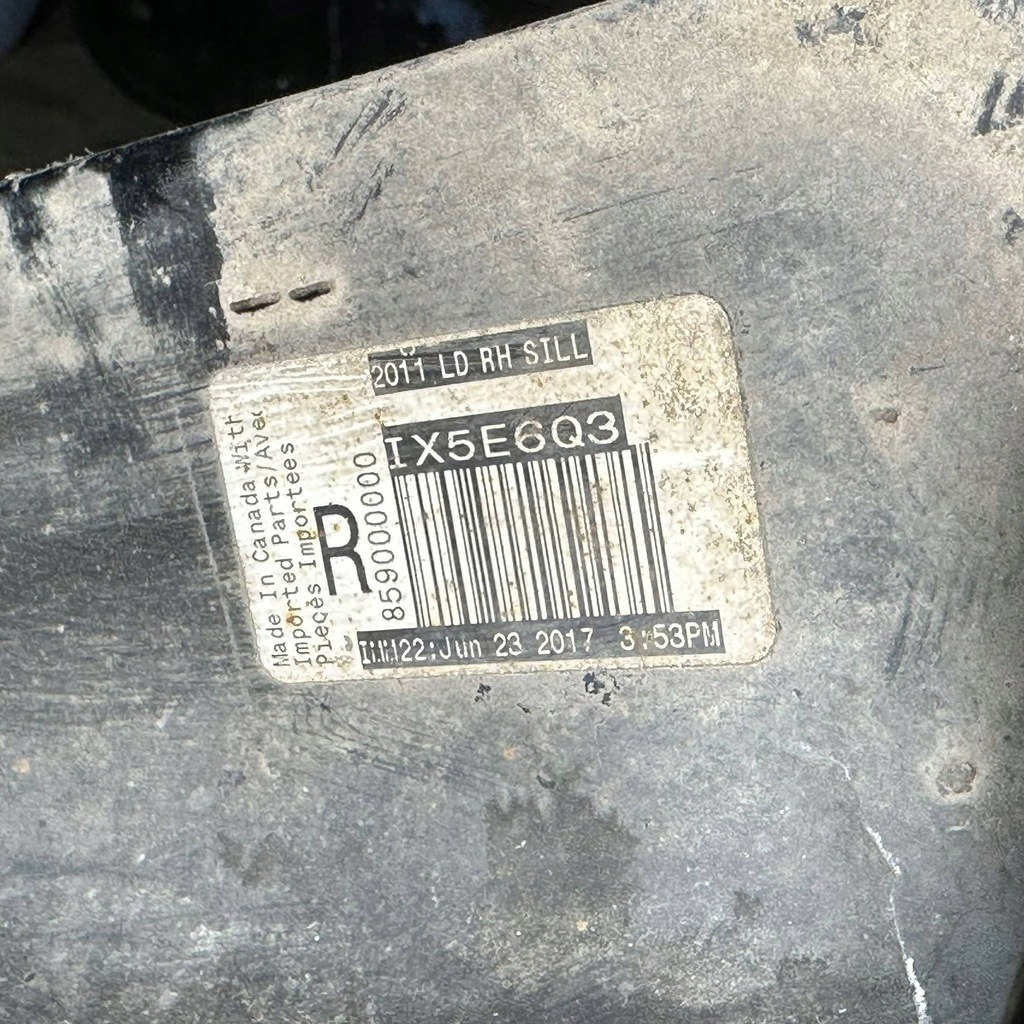 фото №11, Dodge charger 2017 правая сторона накладки пороговые, накладки