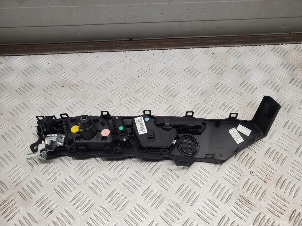 фото №8, Mercedes-benz slr231 a2319053400strona правая панели управление переключатели