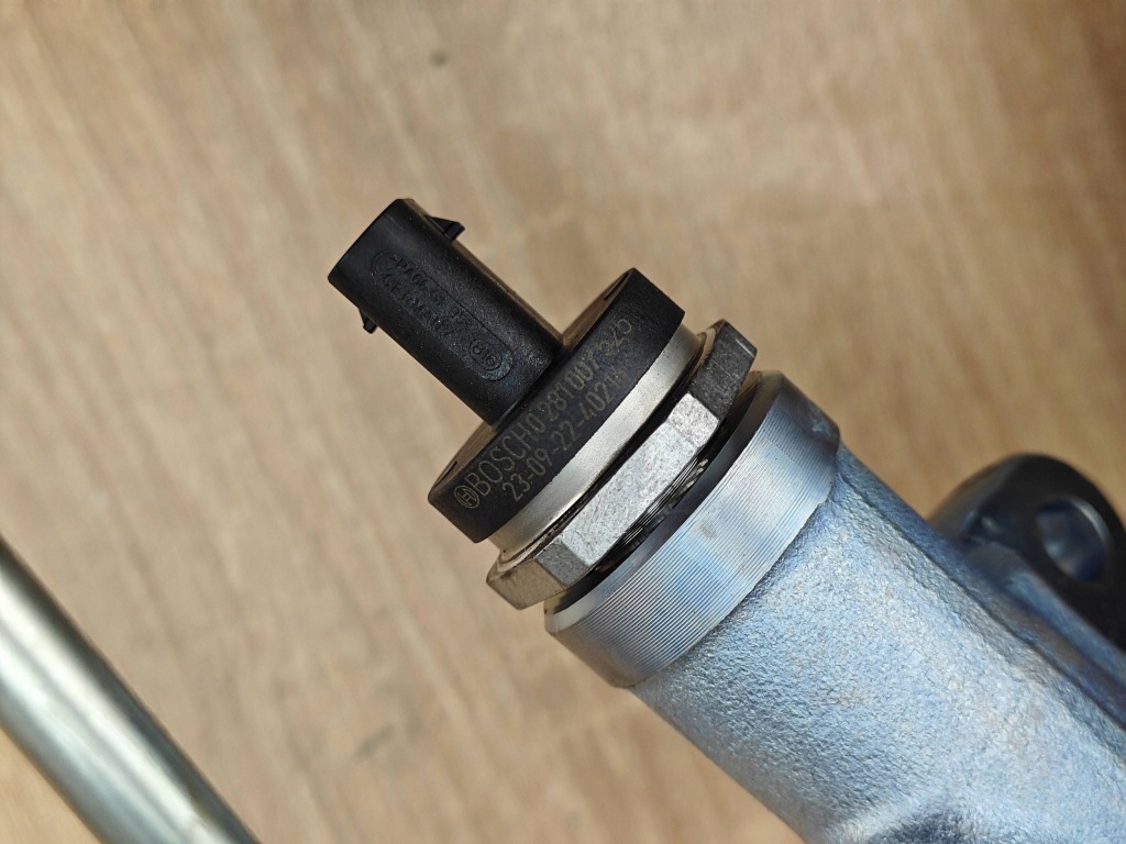 Оригинальная молдинг впрыскная датчики bmw 3.0d x6 g06 g05 g07 8599216 12km Оригинал