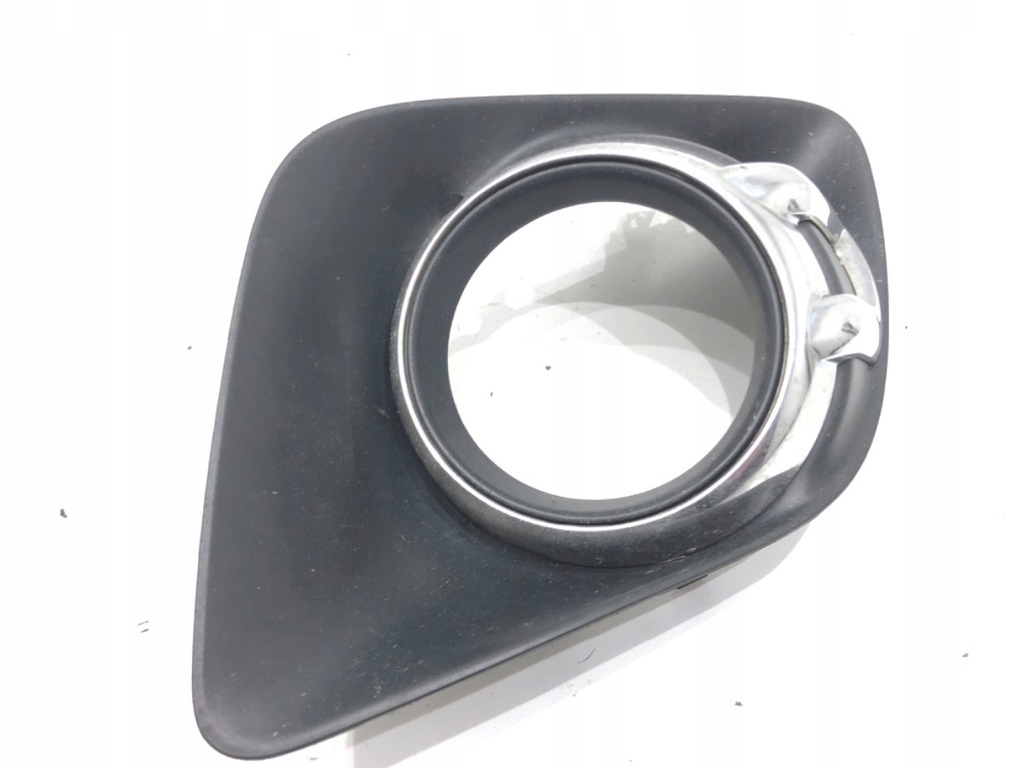 фото №1, Решётка бампера правый перед mitsubishi asx 8321a388 хэтчбек