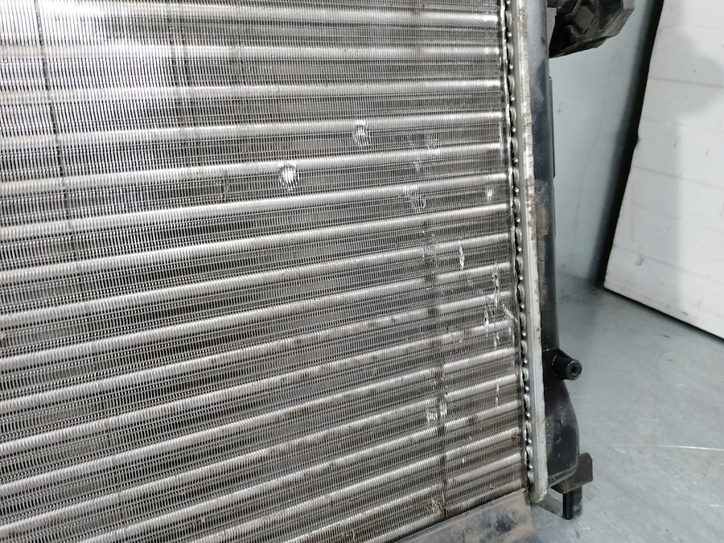 Радиатор воды с вентилятор vw golf v 1.4 fsi хэтчбек nrf2002026 Недорого