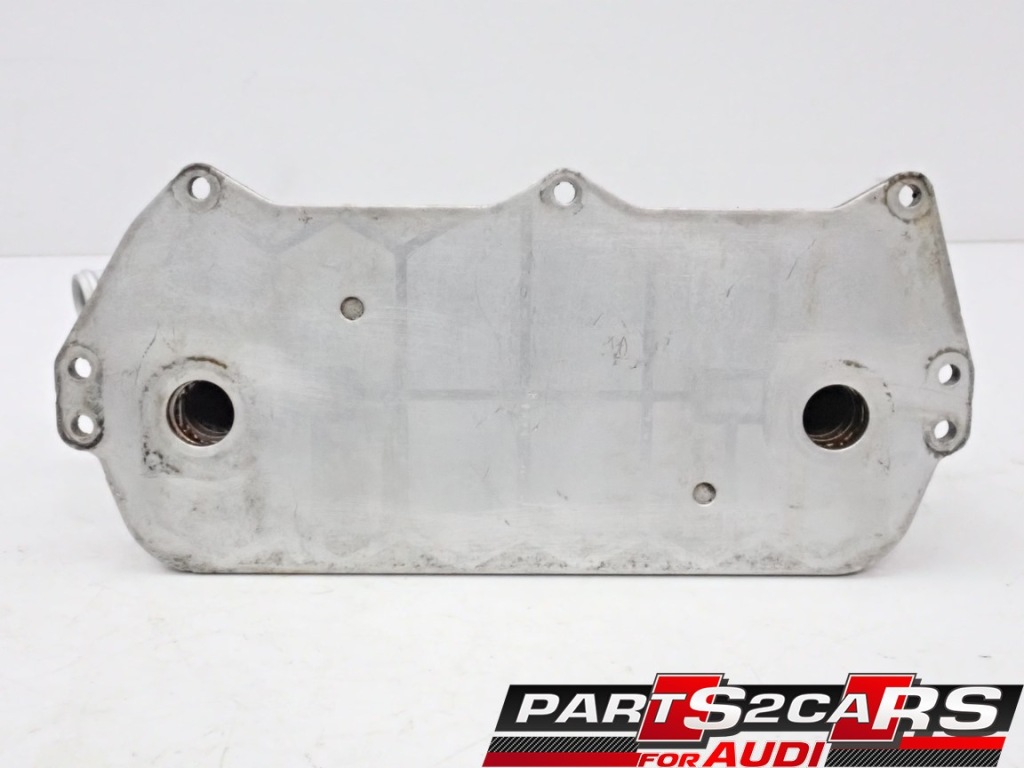 Audi q7 радиатор масла 079117015k в Украине