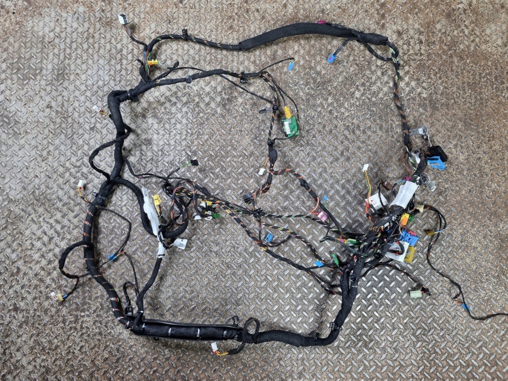 2022 mercedes-benz eqs v297 жгут панели приборной панели 0008715089co Киев