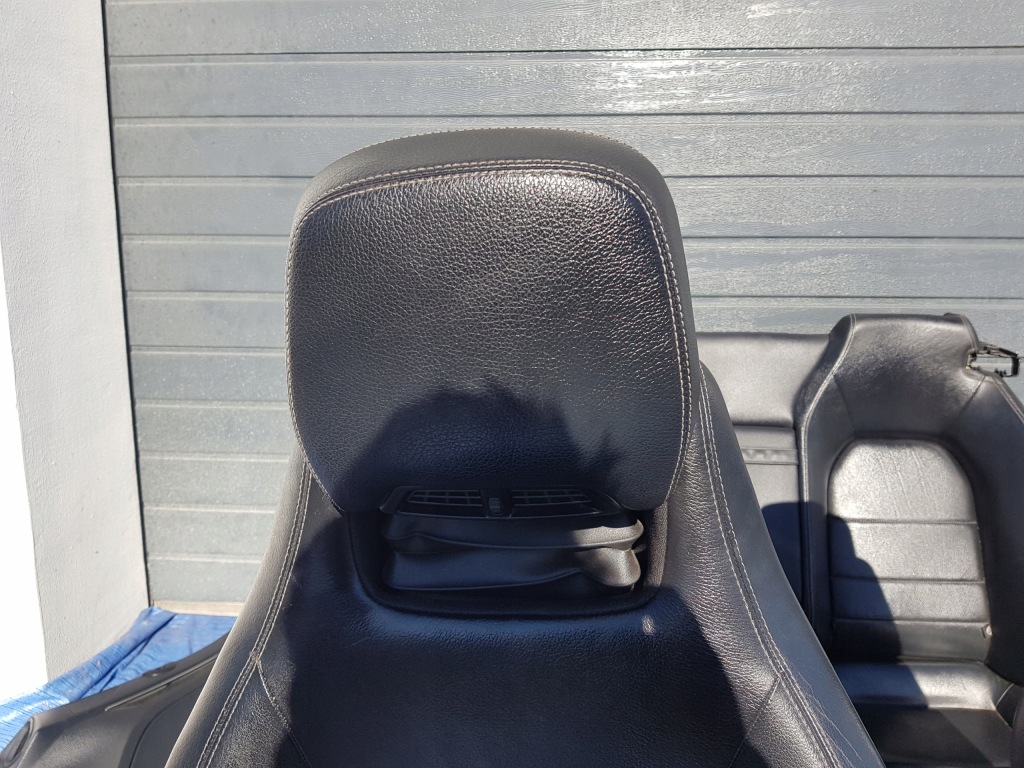 фото №10, Mercedes w207 c207 cabrio сиденья заднее сиденье обшивки комплект кожа воздуховод na шея