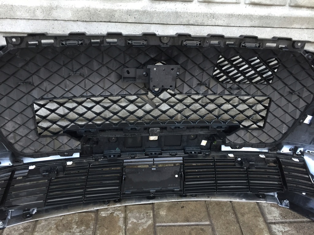 фото №9, Citroen ds7 бампер передний kompletny хороший