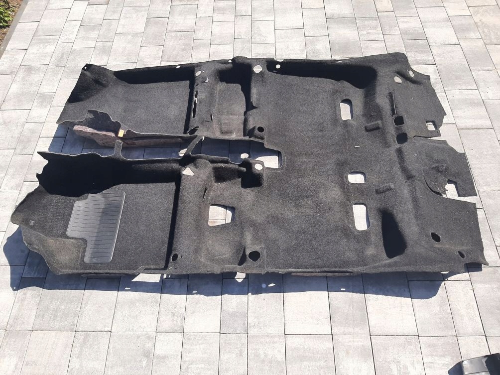 фото №1, Обшивка салона toyota verso 2011r