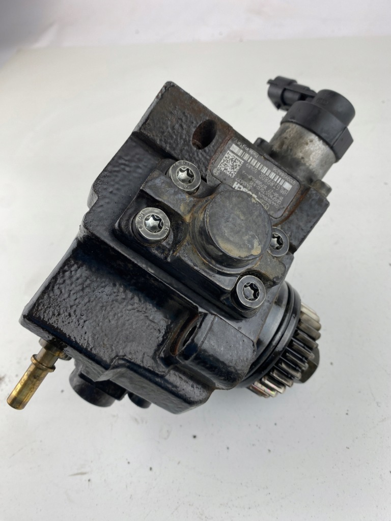 Насос впрыскная renault trafic opel vivaro fiat talento 1.6 cdti dci 17/18r Оригинал