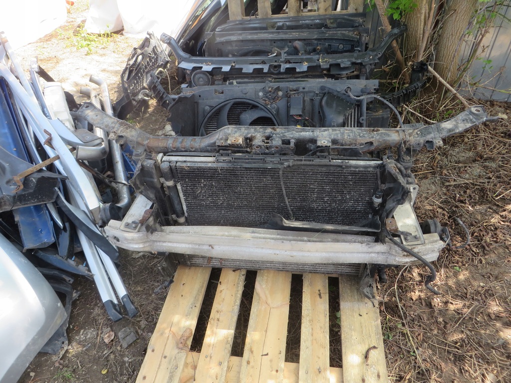 фото №1, Pas передний радиатор audi a4 b6 x