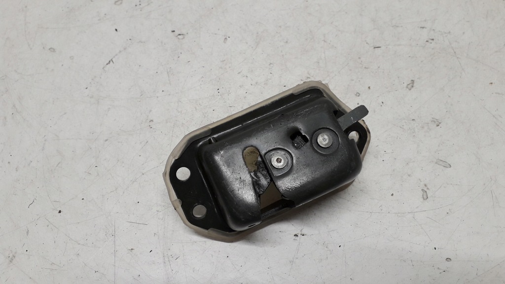 фото №1, Suzuki alto 5 v 98- замок крышки задняя