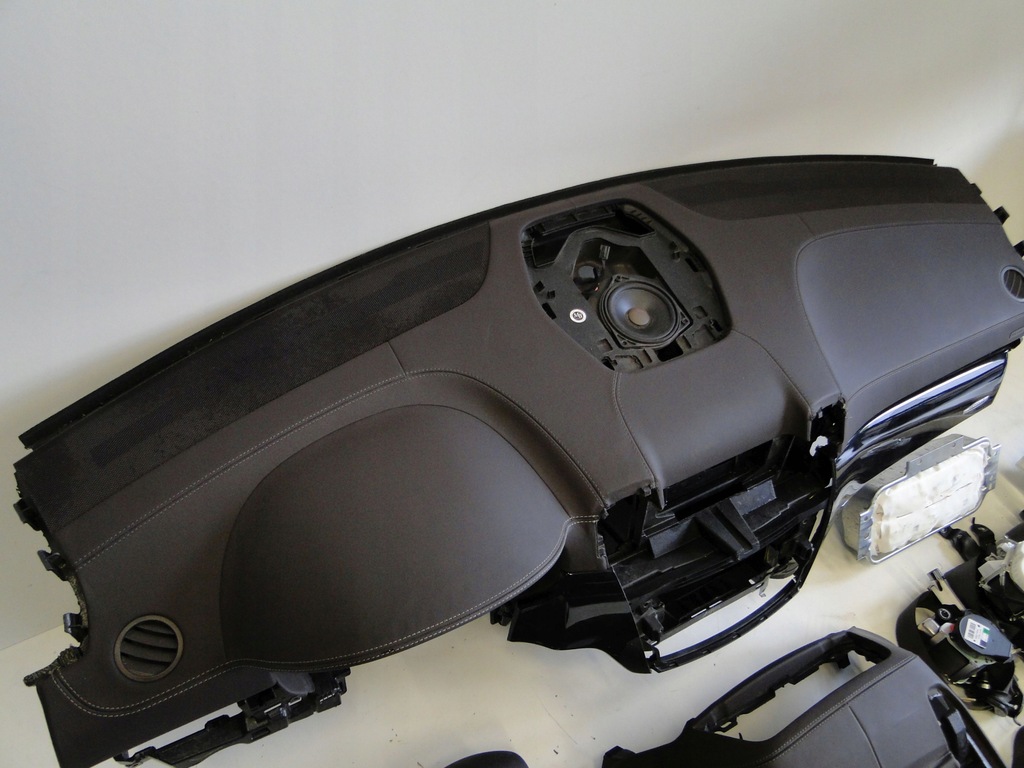 фото №8, Mercedes gle 166 x166 w166 консоль панель приладів панель приладів espresso brown