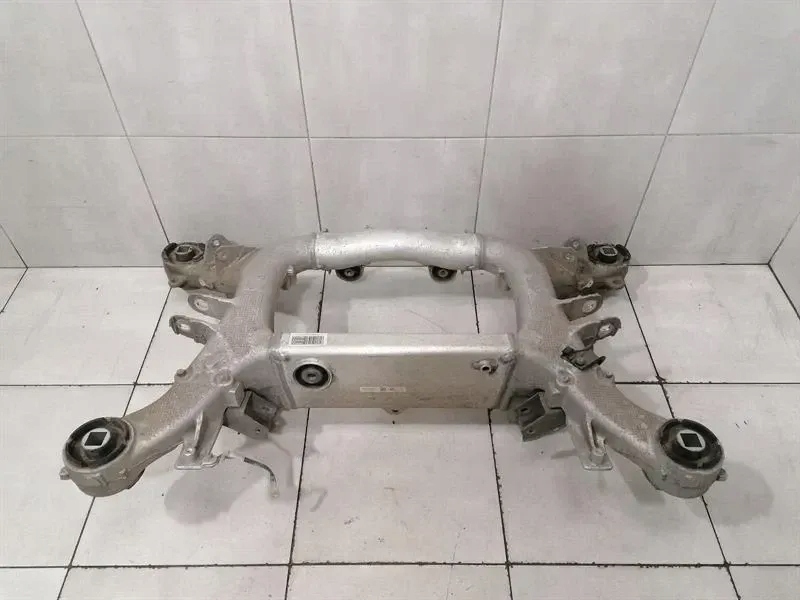 фото №1, Bmw 4 m4 g82 g22 subframe rear 33 31 8746172 + roll bar axle frame