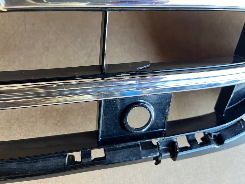 фото №7, Arteon r-line lift решітка радіатора перед led хром czarna