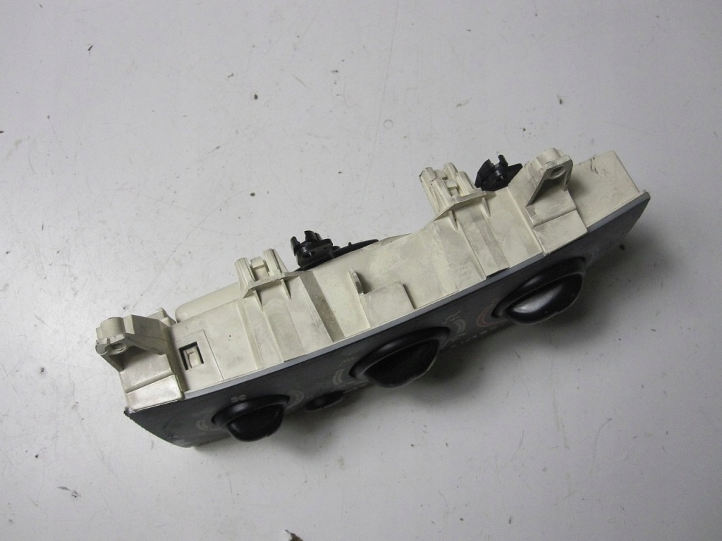 фото №9, Панель керування обдув renault scenic i 97r