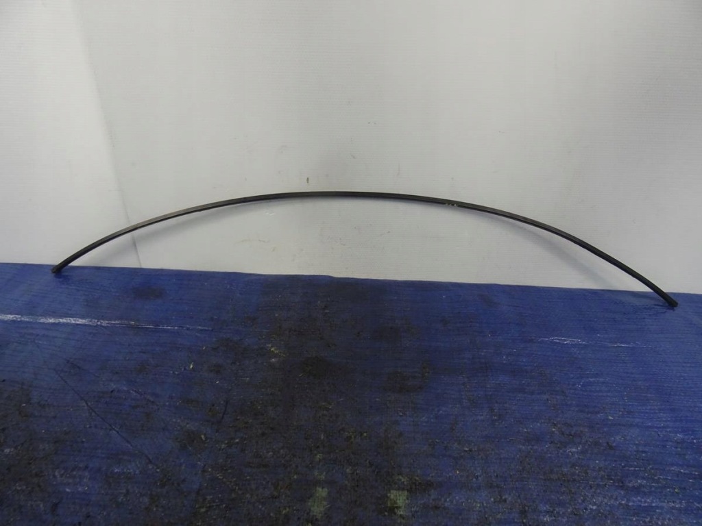 фото №1, Молдинг лобовое стекло перед mercedes slk r171